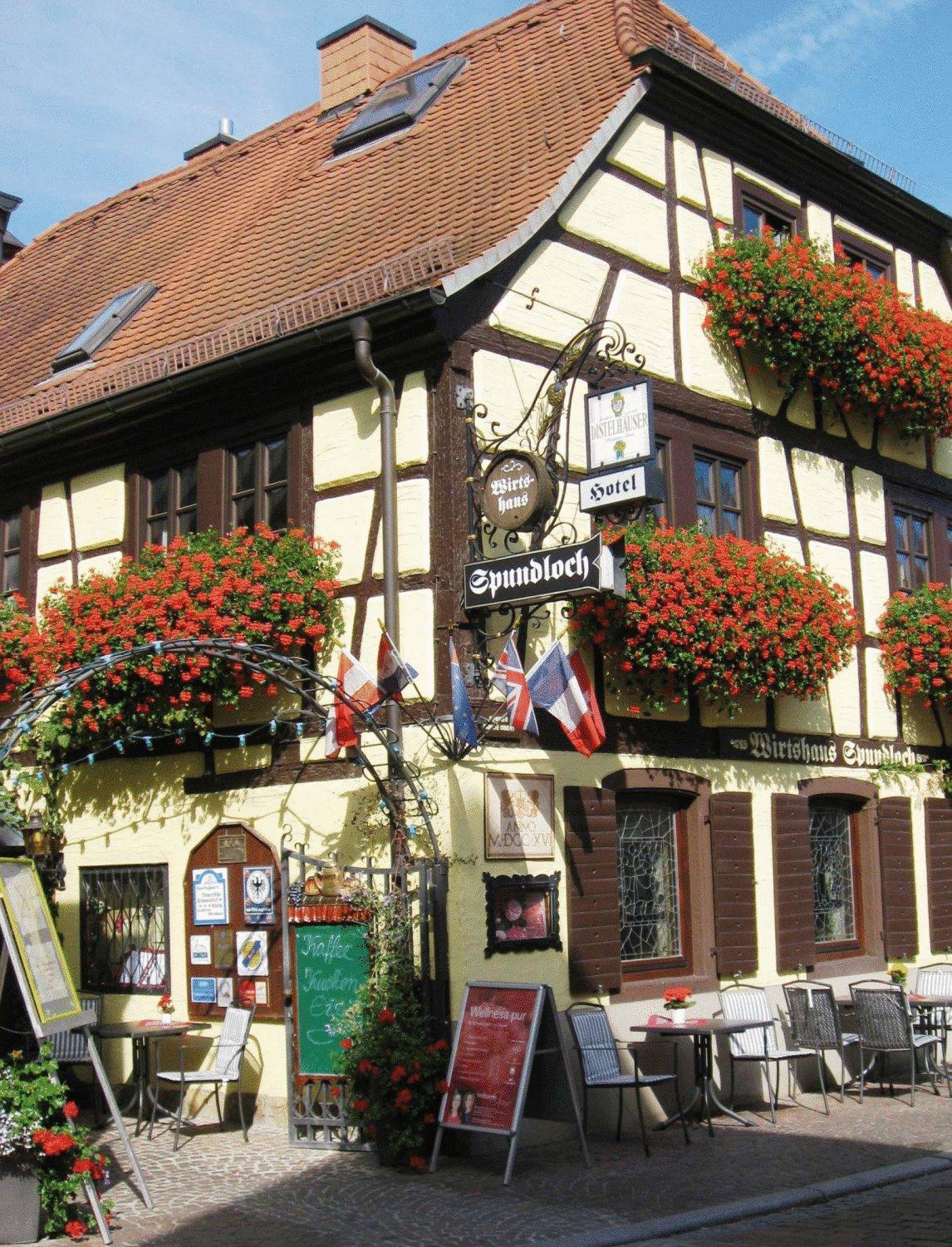 Spundloch- Das Hotel & Weinrestaurant Veitshochheim Bagian luar foto